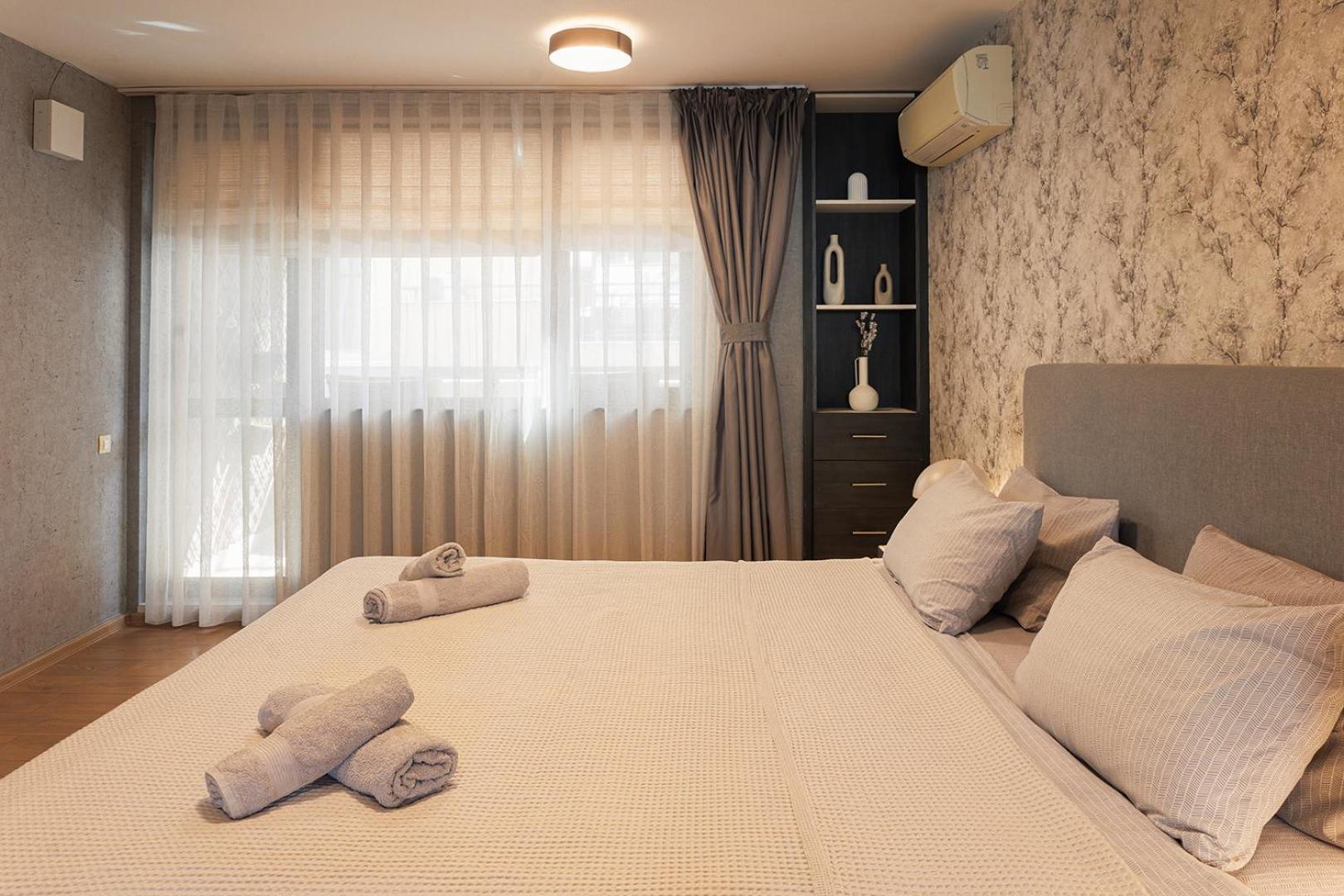 City Center Apartments With Parking Plovdiv Eksteriør bilde